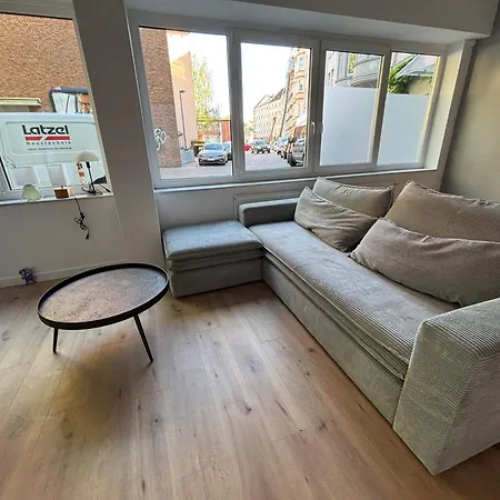 160qm - 6 - Parkplatz - Zentrum - Mallibase Hannover