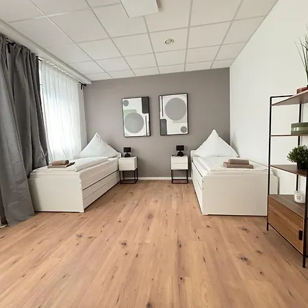 160qm - 6 - Parkplatz - Zentrum - Mallibase Apartment