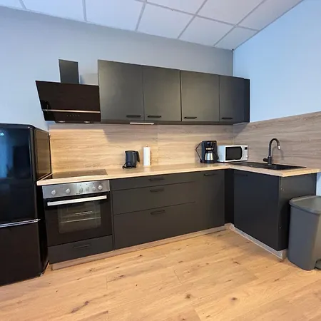 Апартаменты 160qm - 6 - Parkplatz - Zentrum - Mallibase