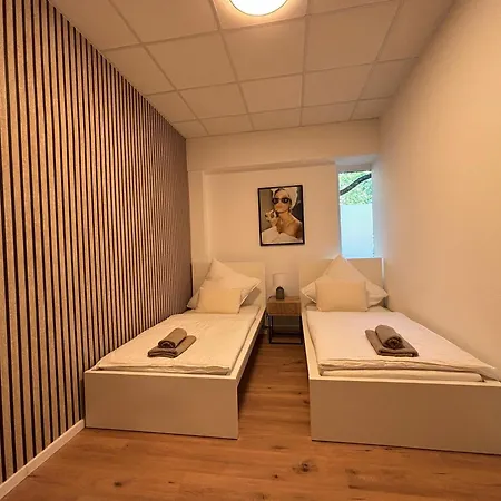 160qm - 6 - Parkplatz - Zentrum - Mallibase Апартаменты Ганновер